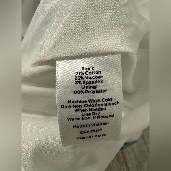 Talbots SCENIC ROME FIT & FLARE DRESS Art To Wear Architecture Preppy Size 4 - Picture 8 of 9